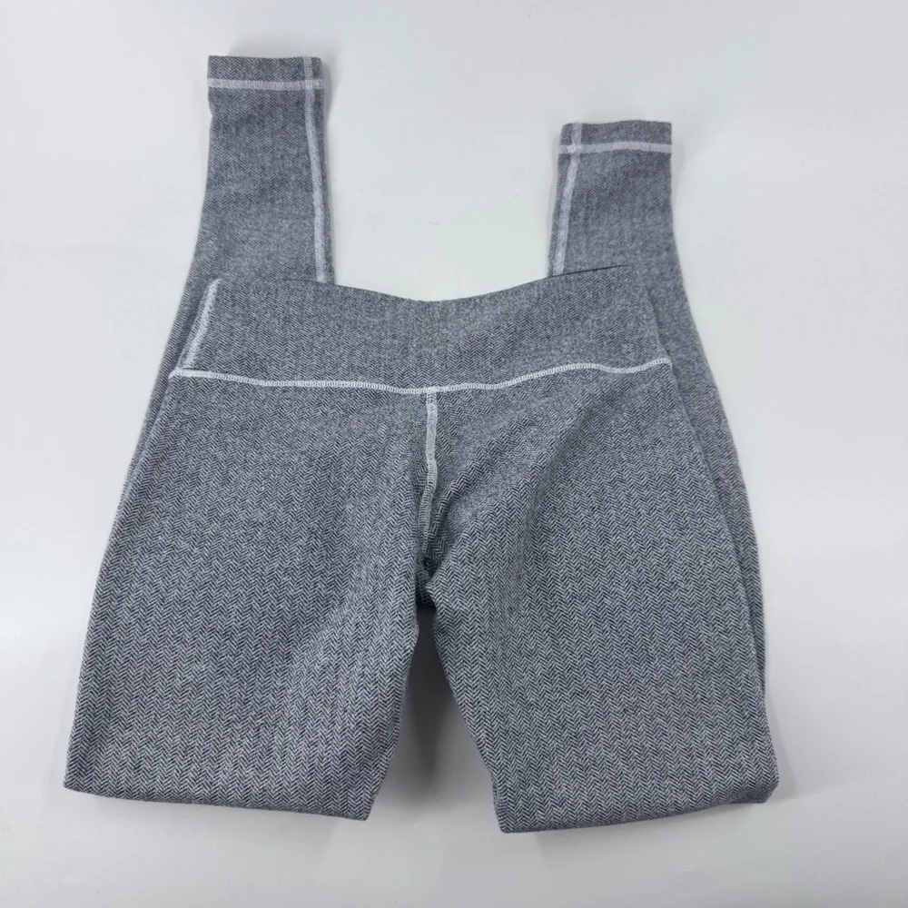 Lululemon‎ Athletica Heathered Gray Leggings